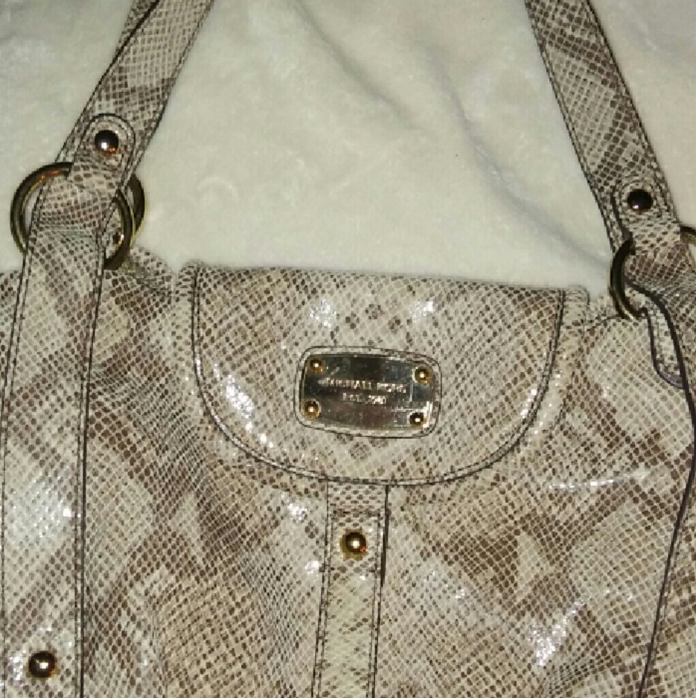 Michael kors Snake skin Satchel